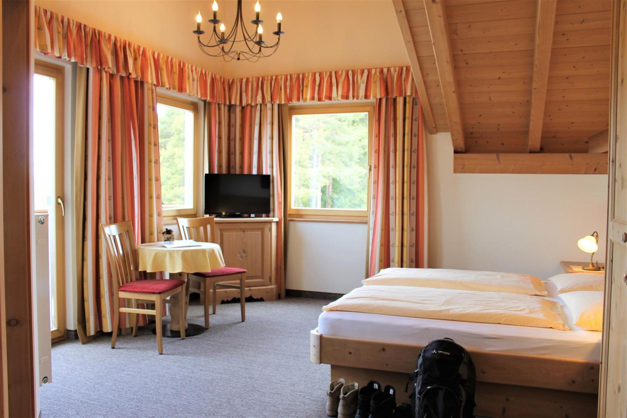 קולפייטרה Hotel Landgasthof Laerchenwald מראה חיצוני תמונה